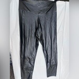 Love Ryan Black Faux Leather Leggings NWT 1X